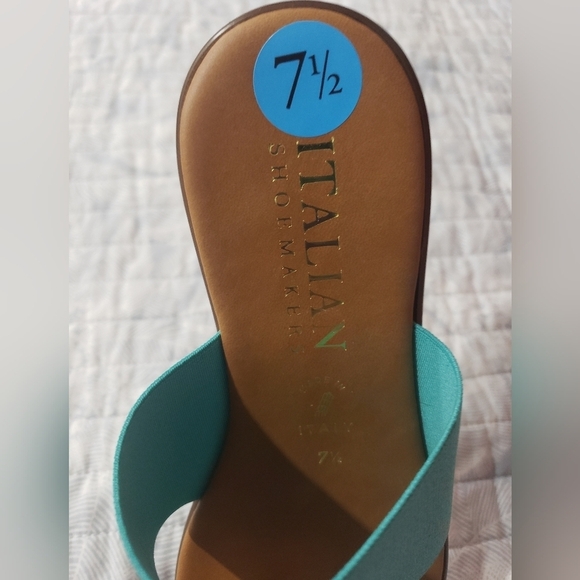 901- Italian Shoemakers Sutton Sandals Green Color Size 7.5 - Picture 9 of 10